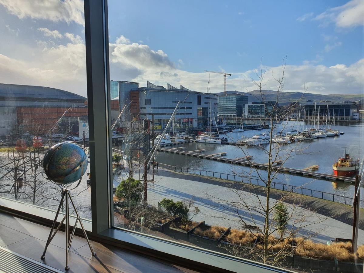 Luxury Apartment Marina Views At Titanic Quarter Belfast Bagian luar foto