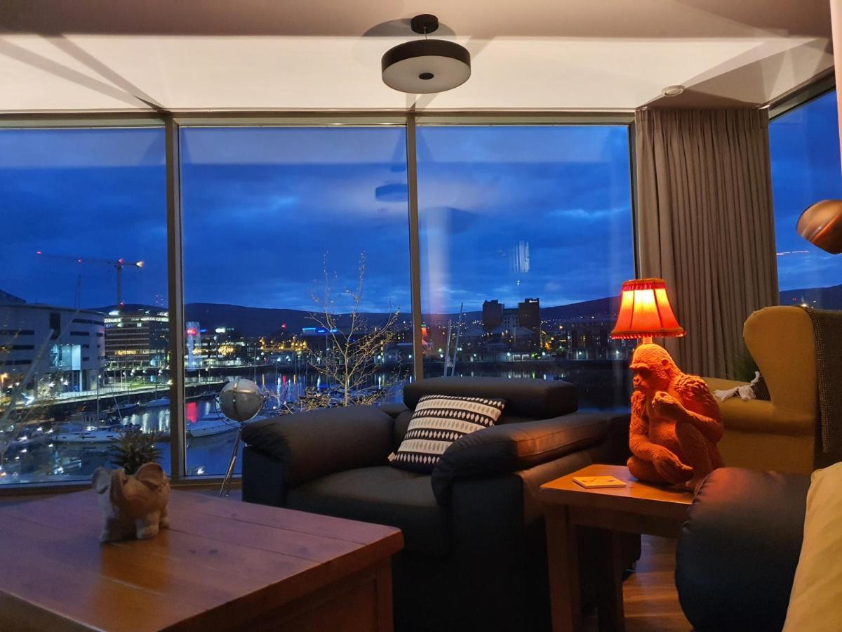 Luxury Apartment Marina Views At Titanic Quarter Belfast Bagian luar foto