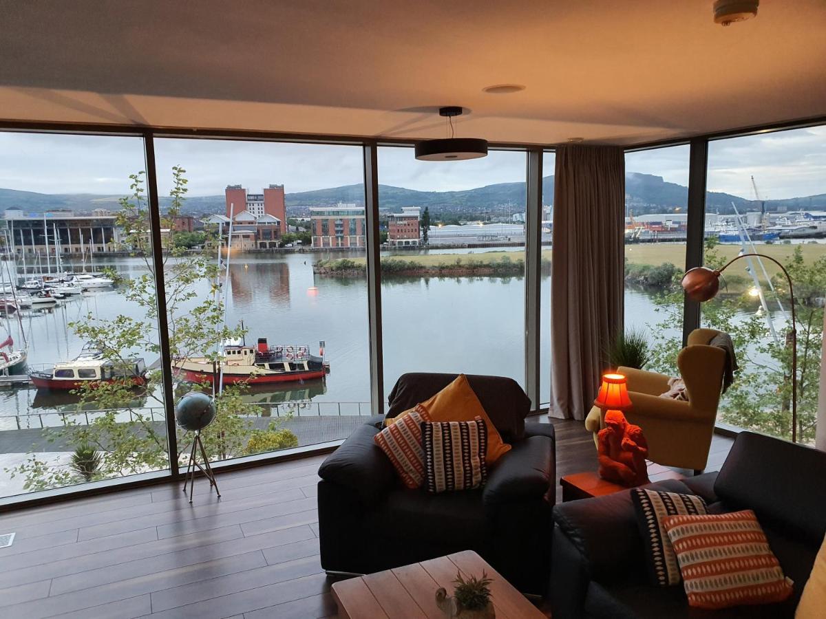 Luxury Apartment Marina Views At Titanic Quarter Belfast Bagian luar foto